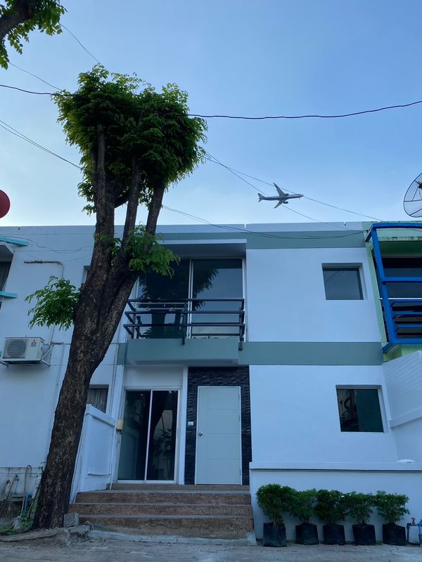 ขายทาวน์เฮ้าส์ 2 ชั้น หมู่บ้านโนเบิลปาร์ค บางพลี รีโนเวททั้งหลัง บ้านสวยพร้อมอยู่ ใกล้เมกะบางนา 