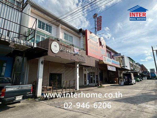 อาคารพาณิชย์ 3.5 ชั้น 40 ตร.ว. อาคารพาณิชย์ ใกล้องค์การบริหารส่วนตำบลคลองสี่ ติดถนนคลองหลวง (เลียบมอเตอร์เวย์ ฝั่งขาเข้ากรุงเทพ) คลองหลวง ปทุมธานี