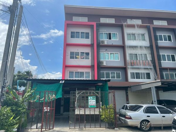 99900 - Commercial building for sale, 3 and a half floors, The Muse Home project. Corner room, wide area