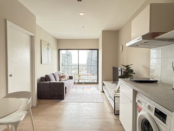 RC060826 Condo for rent at Noble Remix (สุขุมวิท 36) ใกล้ BTS ทองหล่อ
