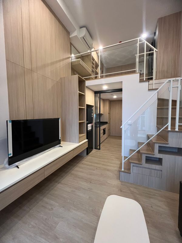 Condo for Rent – Landmark @ MRTA Station | Duplex | 1 Bed 1 Bath | 38 sqm | Floor 19 Building B | Rama 9 | Video Available | 22,000 THB/month | LINE: @500vvzzy | Ref: TR0022