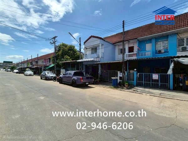 ทาวน์เฮ้าส์ 2 ชั้น 16 ตร.ว. หมู่บ้านจุฑาภัทรลาดหลุมแก้ว ใกล้ตลาดอุดมทรัพย์ ติดถนนเมน ซอยวัดบ่อทอง ถนนลาดหลุมแก้ว-ปทุมธานี ลาดหลุมแก้ว ปทุมธานี