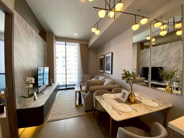 ห้องสวยพร้อมอยู่ ใกล้ Interchange BTS อโศก MRT สุขุมวิท / Celes Asoke 1 Bed 50 sq.m. โทร 0937890899