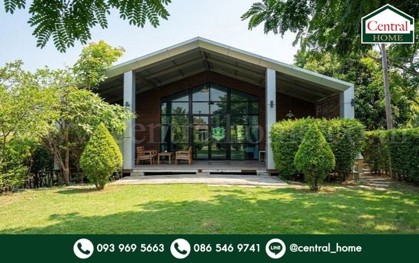 For rent, single-storey detached house, resort style. Usable area 200 sq m. Suitable for a spa, clinic, office, cafe or service business.