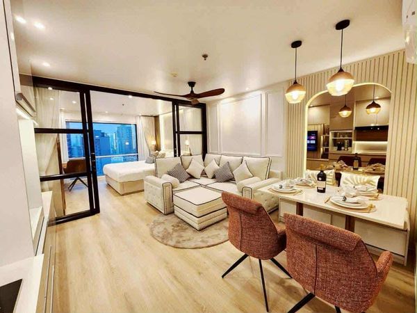 ให้เช่า คอนโด สุขุมวิท สวีท - Sukhumvit Suite สุขุมวิท 13 ใกล้รถไฟฟ้า BTS นานา ห้องขนาด 40 ตร.ม. 1 ห้องนอน 1 ห้องน้ำ ตกแต่งครบ พร้อมอยู่