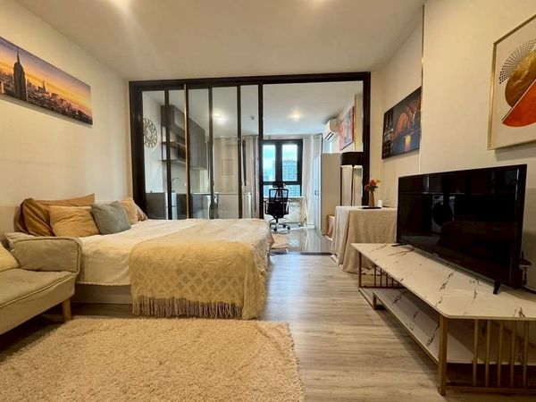 BC306 Condo for rent XT Huaikhwang near MRT Huaikhwang