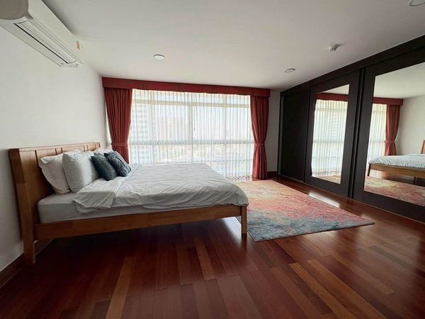 LTHC15825 - Luxury Pet-Friendly Condo for Rent Ekkamai | La Cascade | Near BTS Ekkamai | 120,000 THB | คอนโดหรูให้เช่า เอกมัย เลี้ยงสัตว์ได้ พร้อมระเบียงขนาดใหญ่ ใกล้ BTS เอกมัย