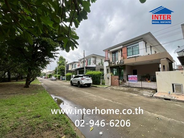 บ้านเดี่ยว 2 ชั้น 53.1 ตร.ว. หมู่บ้านปริญสิริ กาญจนาภิแษก -บางบอน ติดแม็คโครบางบอน ถนนกาญจนาภิเษก ถนนเอกชัย-บางบอน เขตบางบอน กรุงเทพมหานคร