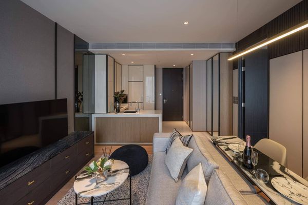 For sale and rent BEATNIQ Sukhumvit 32, Super Luxury condo near BTS Thonglor.