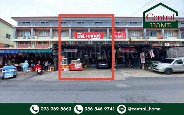 Commercial building, 2.5 floors, 2 units, Bua Thong Thani, Bang Bua Thong, cheap price.