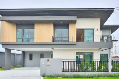 For sale: Corner detached house, Venue ID Pinklao-Salaya, 242 sq m, 70.4 sq wah, 5 bedrooms. Very new house. CC