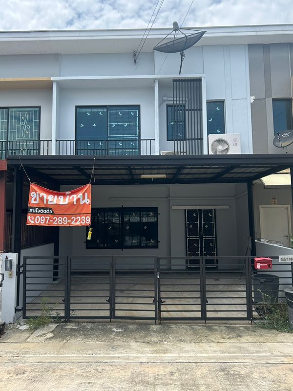 ขายทาวน์โฮม 2 ชั้น เดอะคอนเนค 27 ซอยเฉลิมพระเกียรติ ร.9 67 สวนหลวง-อ่อนนุช ทำเลดี เดินทางสะดวก ใกล้สวนหลวง ร.9