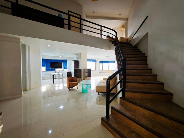 Large room, high floor, city view and Chao Phraya River, good price!! ⭐Country Complex Bangna (Country Complex Bangna)