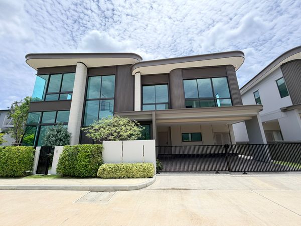 กูธ์เธ่ สุขุมวิท 76  บ้านเดี่ยวหรู หลังใหญ่ แปลงมุม ราคาพิเศษ