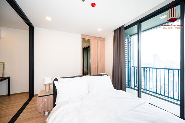 ✨ For Rent: XT Phayathai Condo ✨  💰 Only 25,000 THB/month