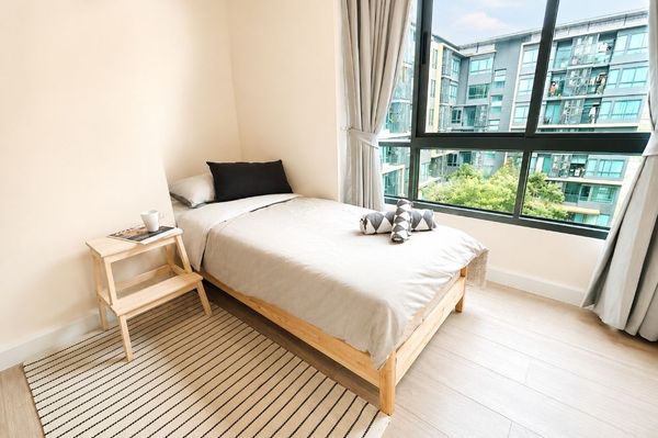 Condo for sale: Metro Luxe Rose Gold, Phahon Yothin-Suthisan, corner room, pool view, fully furnished, ready to move in, near BTS Saphan Khwai.