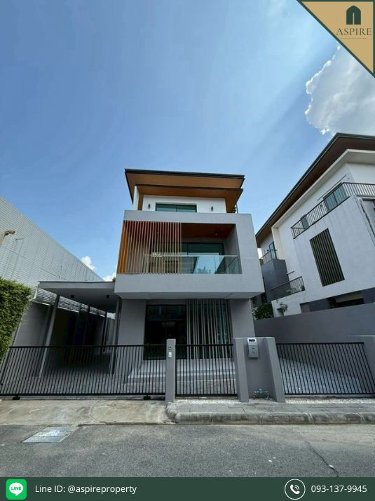 [For Sale] 8.55 MB, Newly Renovated, 3-storey Detached House,Ready to move in