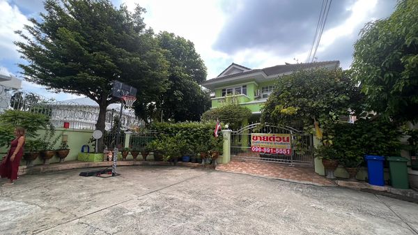 📍ขายด่วนบ้านเดี่ยว หมู่บ้านเพอร์เฟคเพลส เฟส2 รามคำแหง ซอย 164, มีนบุรี กรุงเทพมหานคร  ขนาดที่ดิน 74.20 ตารางวา  🚩บ้านหลังมุม สภาพดีมาก มีพื้นที่สวนด้านข้างสวยงาม ร่มรื่นมาก   ME-096