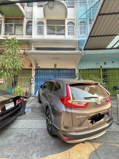 ขายอาคารพาณิชย์  เจริญนคร ซอย 8  บางลำภูล่าง เขต คลองสาน กรุงเทพ CX-158544