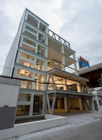 Office Building อาคาร 6 ชั้น พระราม 9 ซอย 54 / 6 Floors (FOR SALE) BZD223