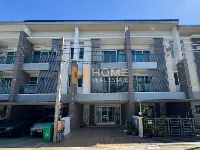 บ้านพร้อมอยู่ 🔥 ทาวน์โฮม ทาวน์ อเวนิว ศรีนครินทร์ / 3 ห้องนอน (ขาย), Townhome Town Avenue Srinakarin / 3 Bedrooms (FOR SALE) FON339