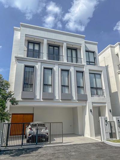 For Sale House , AERIE Srinakarin - Krungthepkreetha , Khlong Song Ton Noon , Lat Krabang , Bangkok , CX-161951