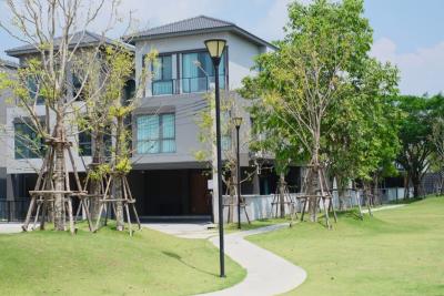 For Sale House , Baan Klang Muang The Edition Bangna-Wongwaen , nice view , corner unit , wide frontage , Dok Mai , Prawet , Bangkok ,  CX-161633 