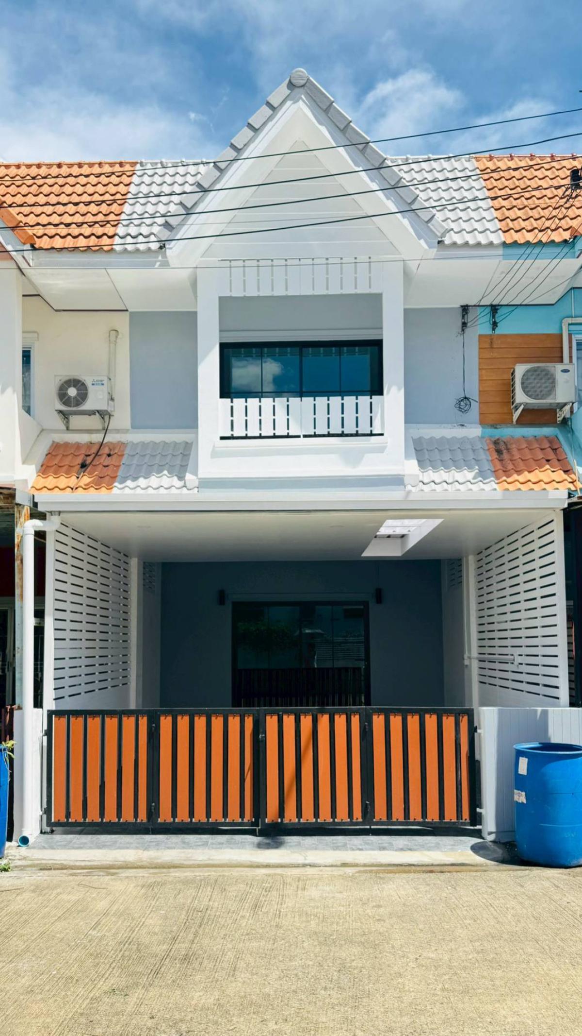 For Sale Townhouse/Townhome , Baan Monthon 5 Kantana-Rama 5 , newly renovated , Bang Muang , Bang Yai , Nonthaburi , CX-161683 For Sale Townhouse/Townhome , Baan Monthon 5 Kantana-Rama 5 , newly renovated , Bang Muang , Bang Yai , Nonthaburi , CX-161683