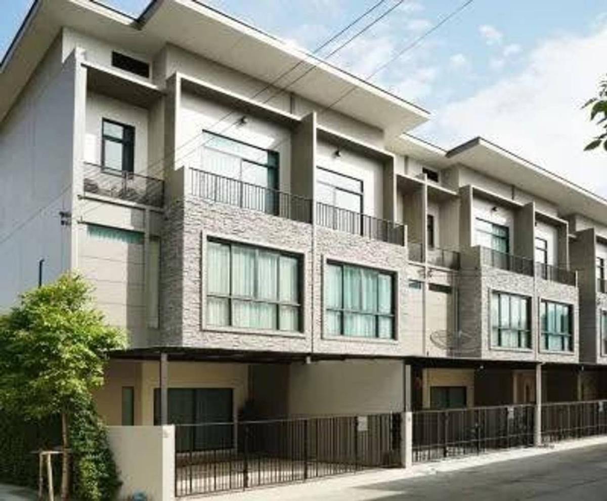 บ้านเปี่ยมสุข ปิ่นเกล้า - กาญจนาภิเษก / 4 ห้องนอน (ขาย), Baan Pieamsuk Pinklao - Kanjanapisek / 4 Bedrooms (FOR SALE) EARK005