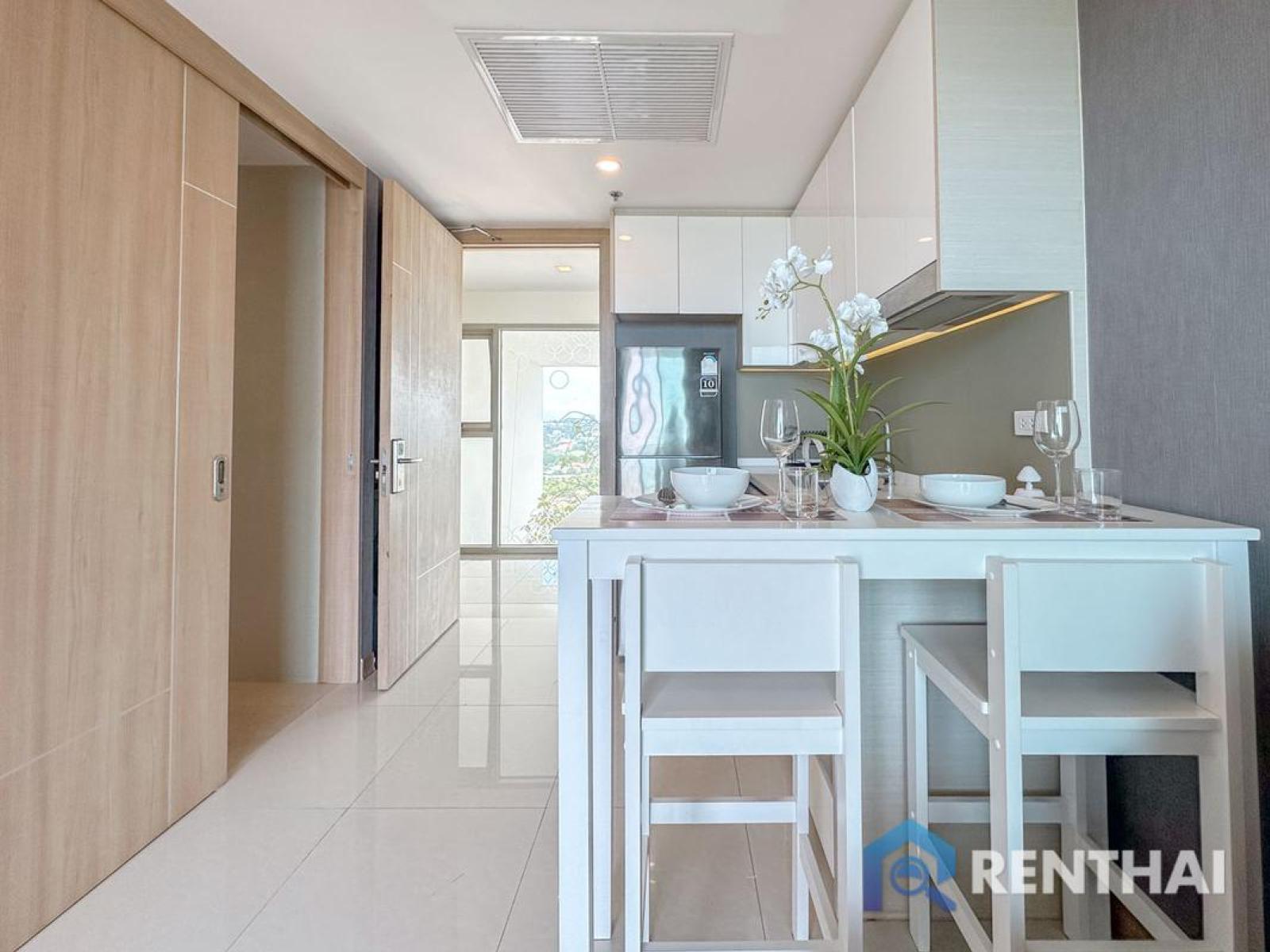 คอนโดหรู 1 ห้องนอนใน เดอะ ริเวียร่า จอมเทียน พัทยา - ราคา 3,950,000 บาท – รูปที่ 2