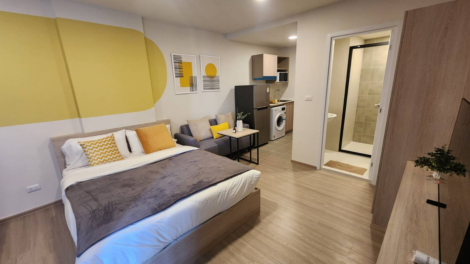 For rent dcondo campus Khon Kaen 🚗 There is a shuttle to Khon Kaen University ✅ Rent: 9,000 Contact Line @802dkhwu, quick response, can make an appointment to see the room right away.