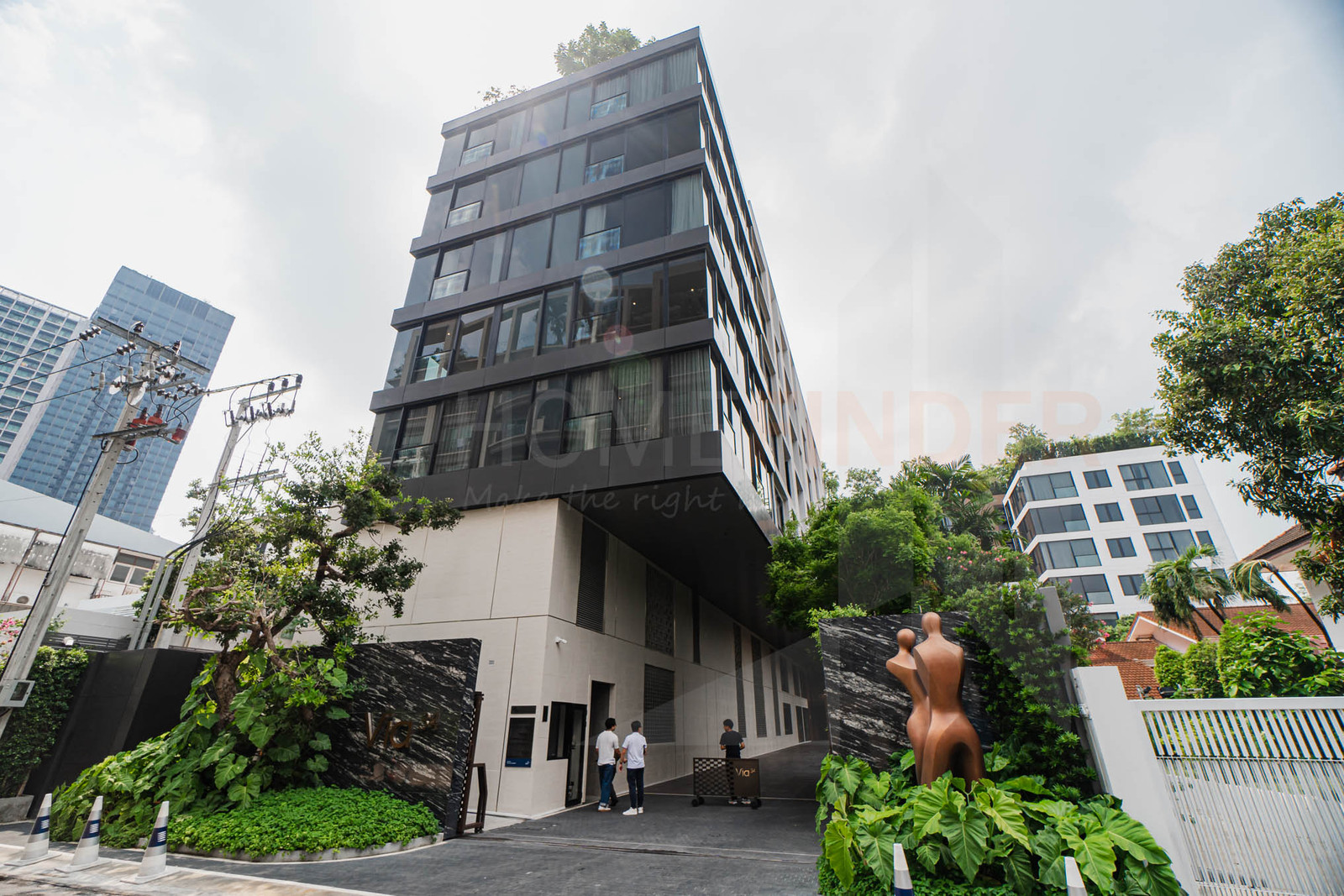 คอนโด Pet Friendly Luxury ใจกลางทองหล่อ ราคาเพียง 24.99 ล้านบาท 🔥 คอนโด Pet Friendly Luxury ใจกลางทองหล่อ ราคาเพียง 24.99 ล้านบาท 🔥