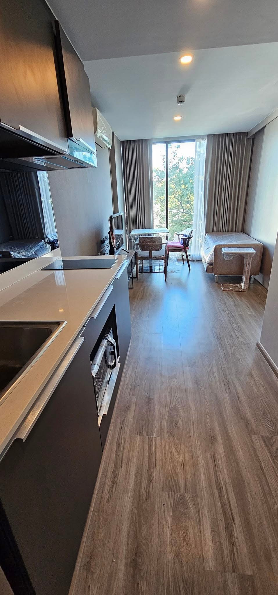 Rare Sukhumvit 39 1BR Condo วิวสวน พร้อมอ่างอาบน้ำ ใกล้พร้อมพงษ์ ต่ำกว่าตลาด - U1981759 – รูปที่ 4