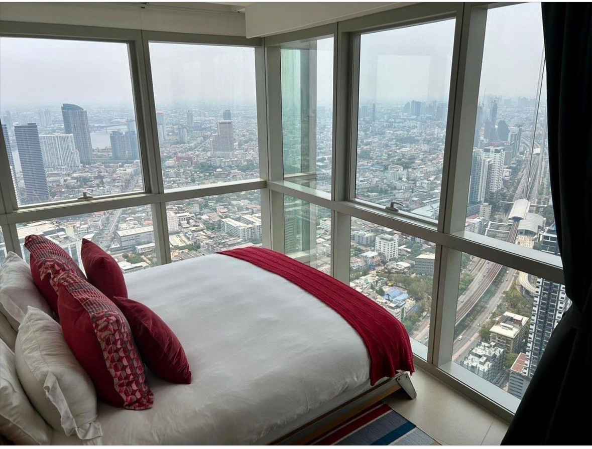 For Sale The River Penthouse: Immerse yourself in breathtaking views with perfectly designed space in every aspect. World-class design @45.80 MB