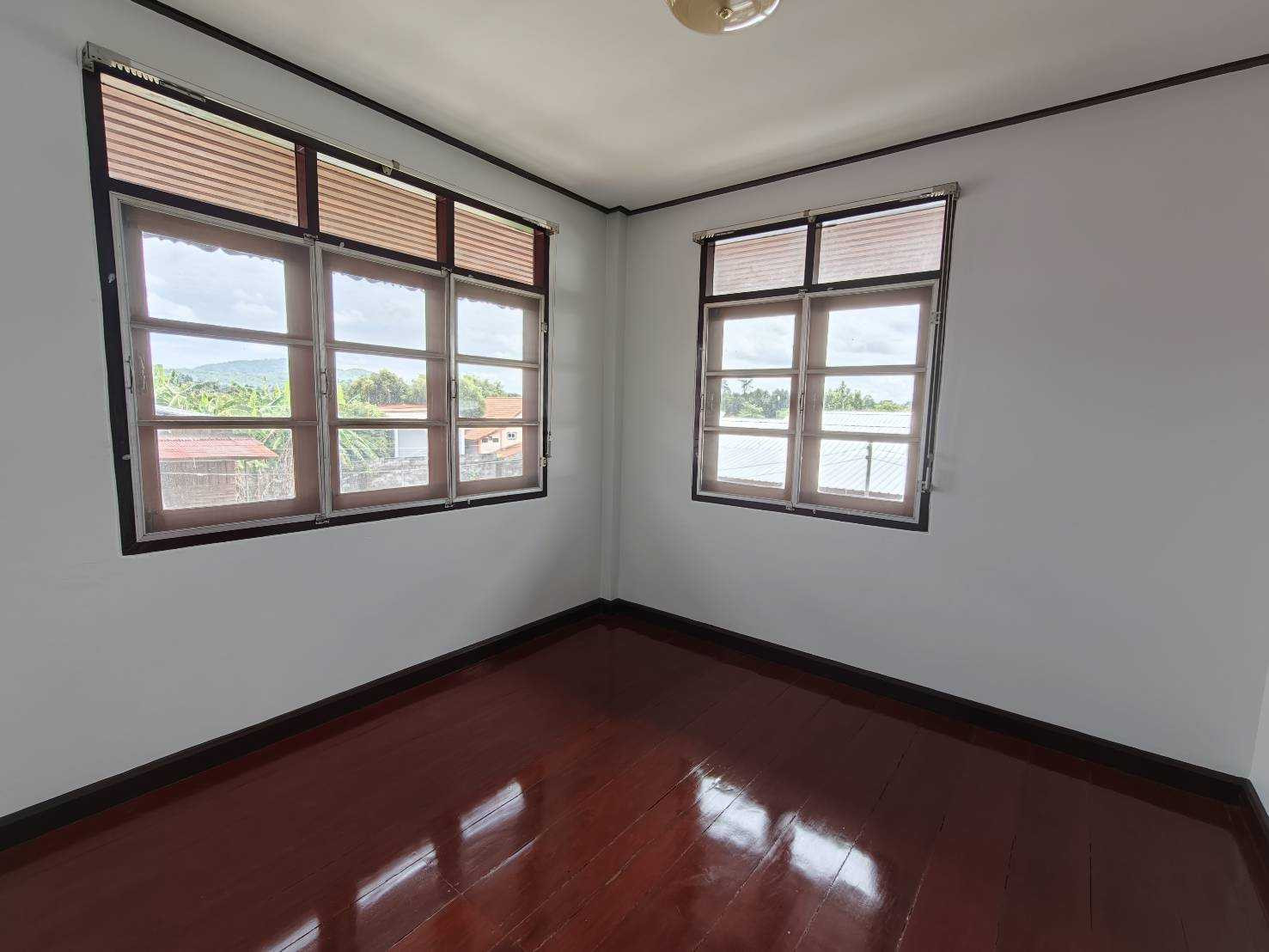 บ้านเดี่ยว2ชั้น หลังใหญ่ ที่ดินกว้าง 168 ตรว. พื้นที่ใช้สอย 250 ตรม. สูงกว่าถนน ไม่ต้องกลัวน้ำท่วม – รูปที่ 2