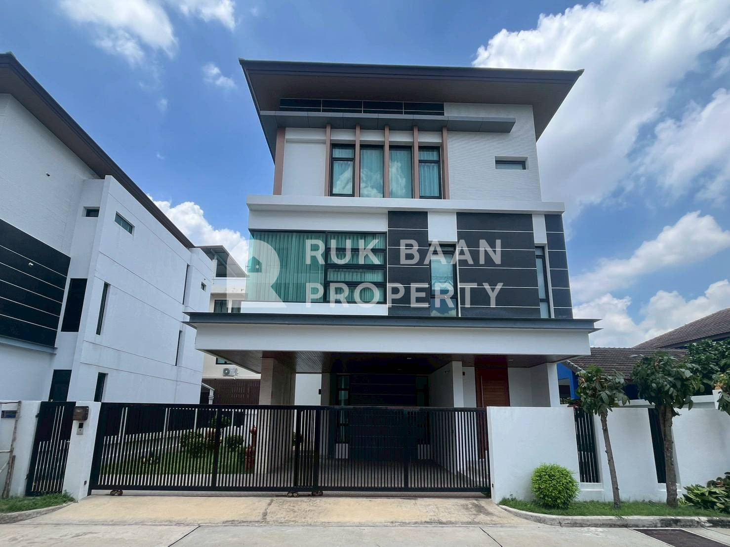 Single house for sale/SALE✨ 3-story detached house for sale, Ketsini Ville Ratchada-Meng Jai Village (RB150)