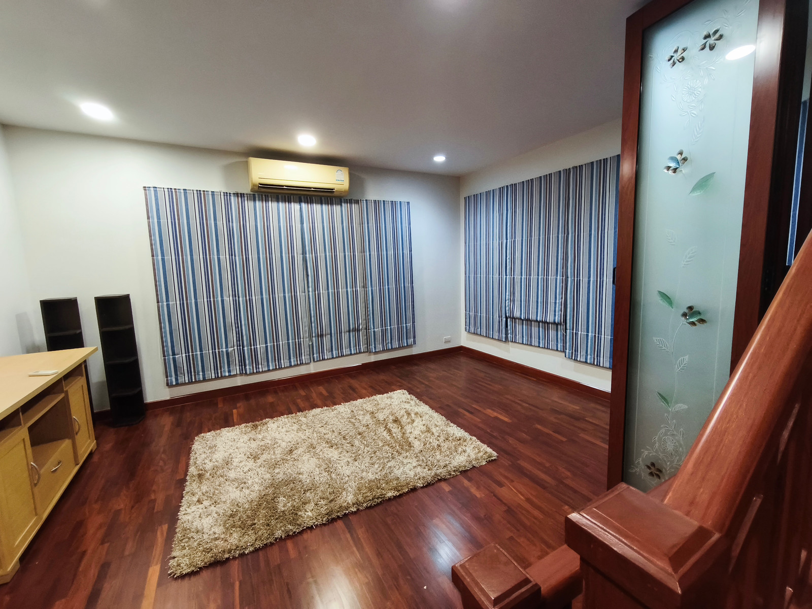 ให้เช่า บ้านเดี่ยว 3 ห้องนอน 5 ห้องน้ำ พื้นที่ใช้สอย 310 ตรม รัชวิภา – รูปที่ 3