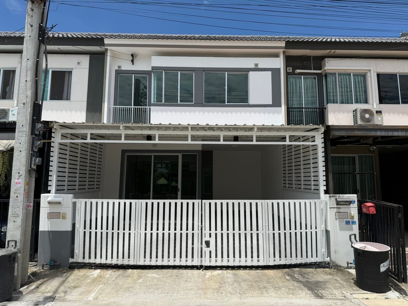 ขายทาวน์เฮาส์รีโนเวทใหม่ ถนนเทพารักษ์-กิ่งแก้ว เชื่อมบางนาตราด ใกล้ทางด่วนกาญจนา เมกาบางนา รพ.บางนา 5 ขายทาวน์เฮาส์รีโนเวทใหม่ ถนนเทพารักษ์-กิ่งแก้ว เชื่อมบางนาตราด ใกล้ทางด่วนกาญจนา เมกาบางนา รพ.บางนา 5