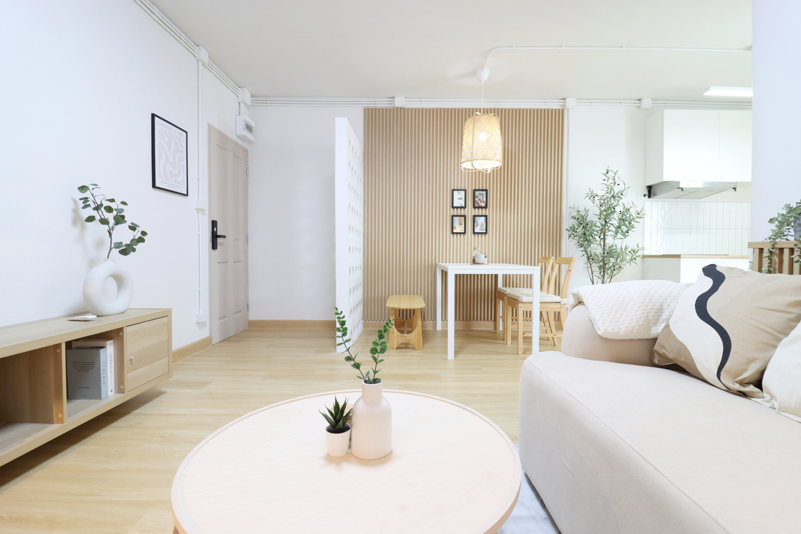 Condo for sale: Thairong Tower, newly renovated, corner room, 11th floor, Phatthanakan 36. – รูปที่ 3