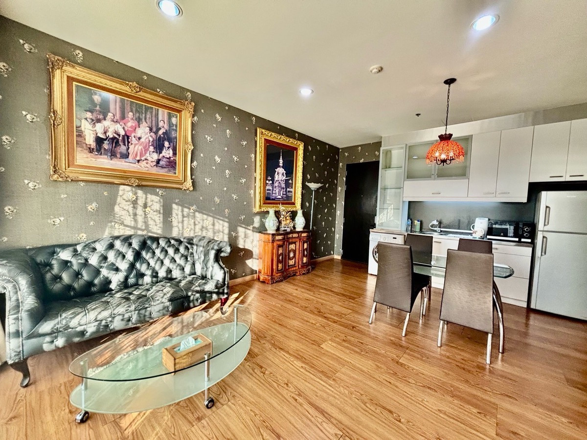 ❤️ House for sale in the middle of Bangkok, Siam Pathumwan, Building A, large size 55 square meters, 24th floor, selling for 9 million baht only. Interested line @900cqqhk tel 0859114585 ❤️❤️
Facilities within the project
Swimming pool, fitness, library
P