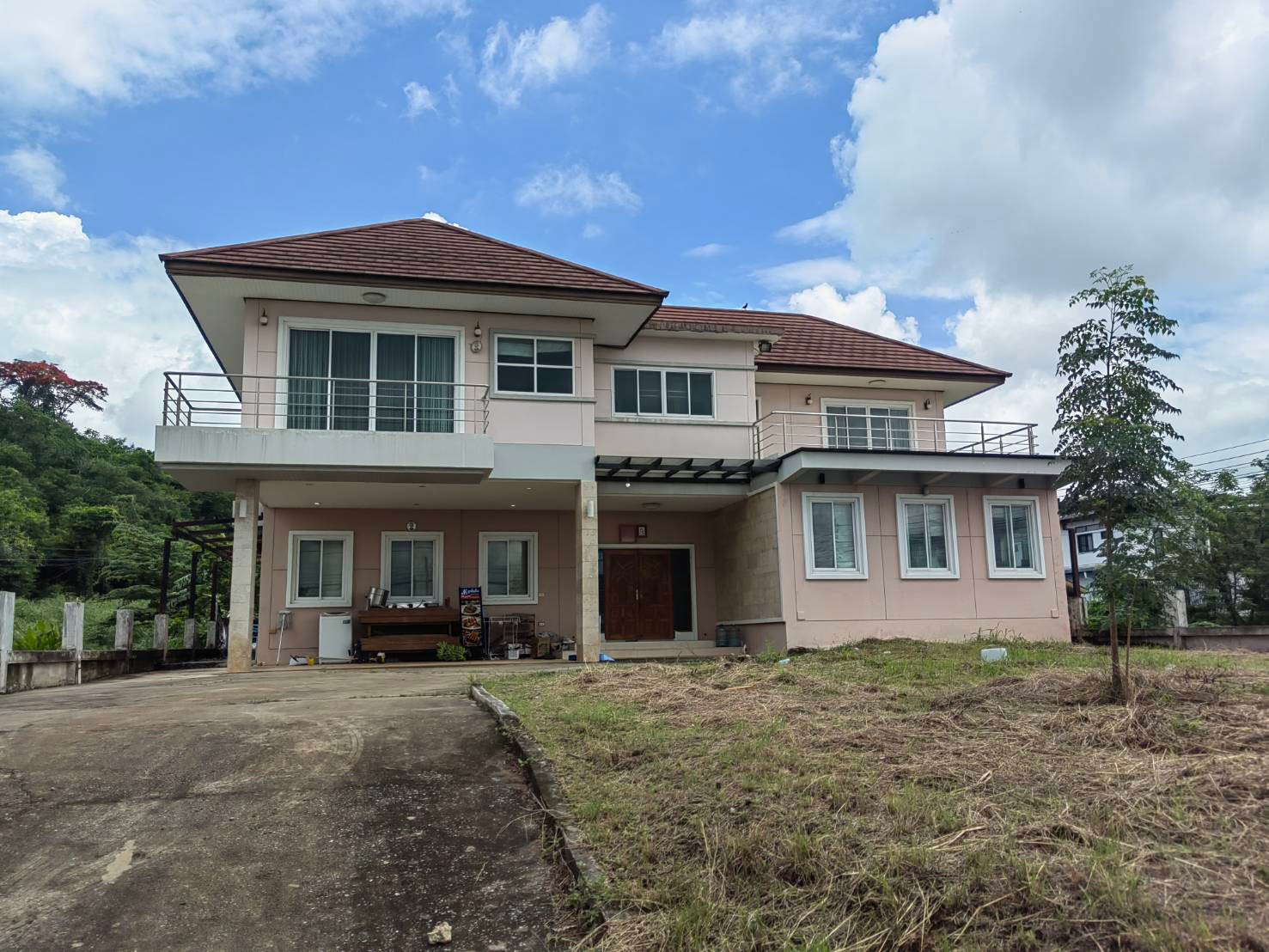 2-story detached house for sale, 3 bedrooms, Pak Chong, Khao Yai location, ready to move in, convenient travel, near Mittraphap Road.