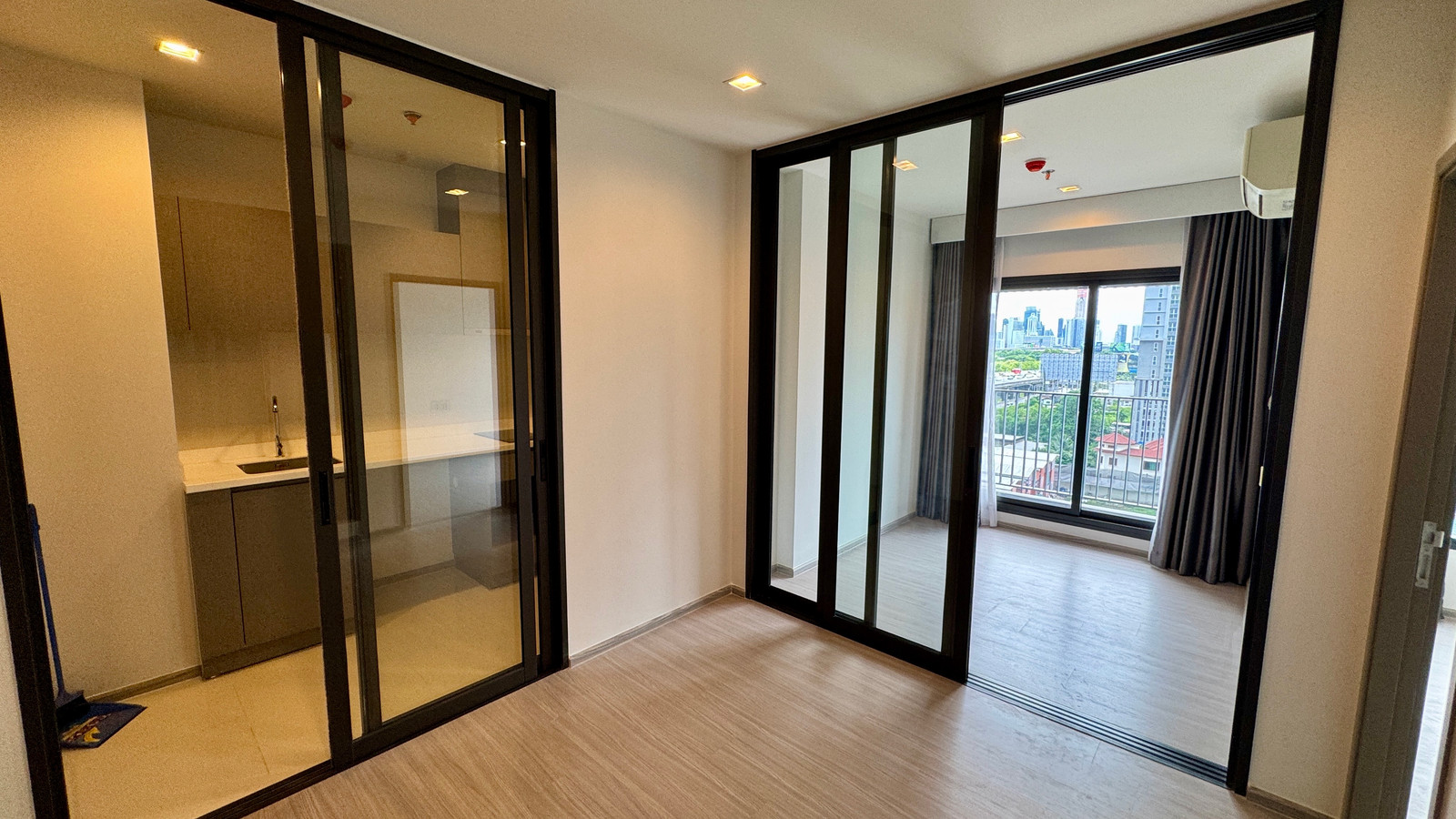 ขายคอนโด Life Asoke Hype ราคา 4,750,000 บาท [TTs260604]