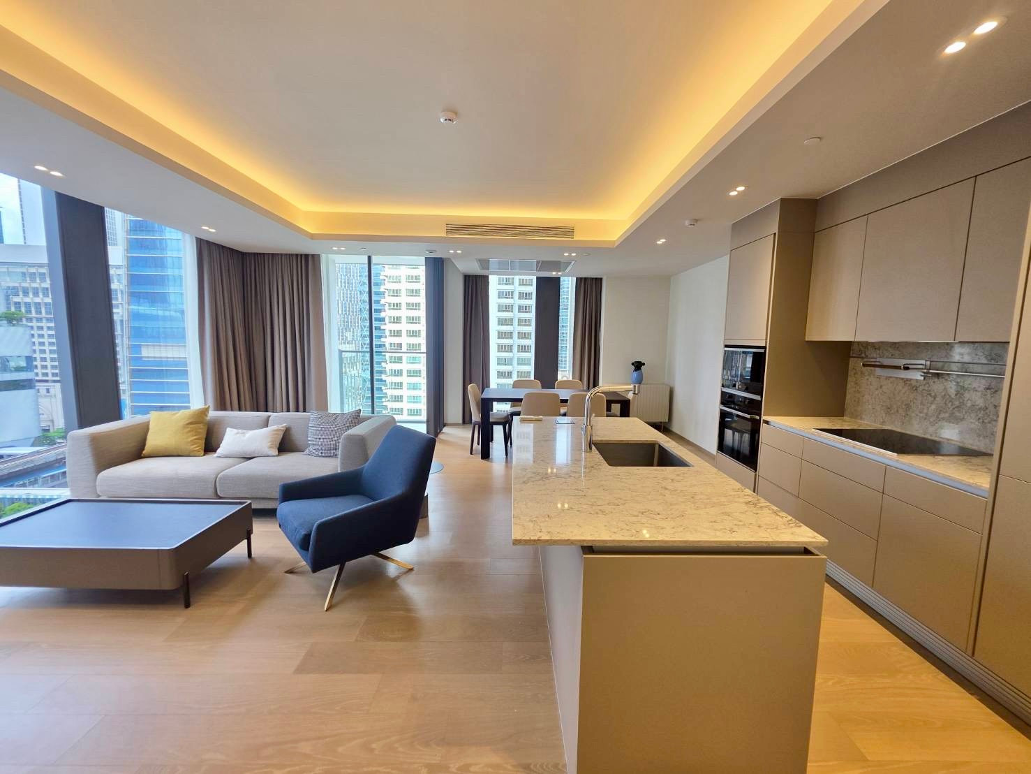Tonson One Residence: 2bed 2.5bath 118.44sqm 170,000/mth. Am: 0656199198 Tonson One Residence: 2bed 2.5bath 118.44sqm 170,000/mth. Am: 0656199198
