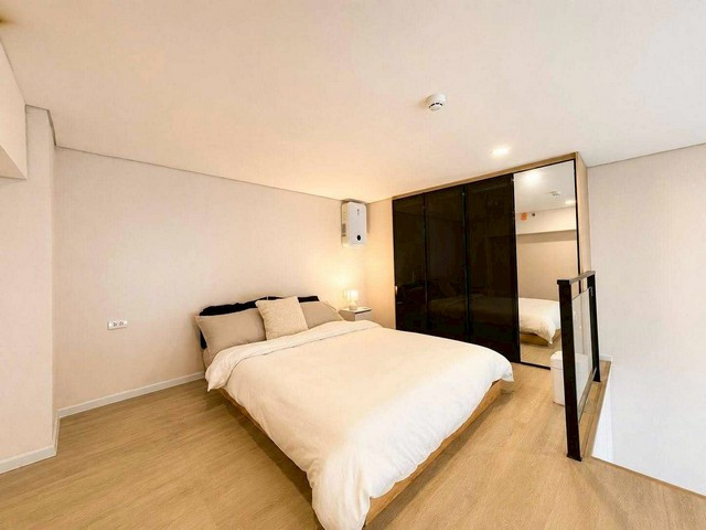 YR4812 ให้เช่าห้อง แลนด์มาร์ค แอทเอ็มอาร์ทีเอ สเตชั่น Landmark @ MRTA Station 1 นอน 28000 บาท