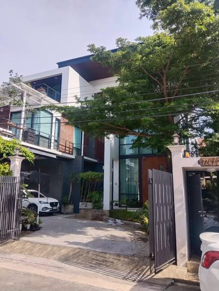 🔥 ขาย บ้านเดี่ยว หมู่บ้านนริศา ธนบุรีรมย์ (Narisa Thonburirom Village) | ประชาอุทิศ 78/1 ใกล้มหาวิทยาลัยเทคโนโลยีพระจอมเกล้าธนบุรี (บางมด) 🔥 ขาย บ้านเดี่ยว หมู่บ้านนริศา ธนบุรีรมย์ (Narisa Thonburirom Village) | ประชาอุทิศ 78/1 ใกล้มหาวิทยาลัยเทคโนโลยีพระจอมเกล้าธนบุรี (บางมด)