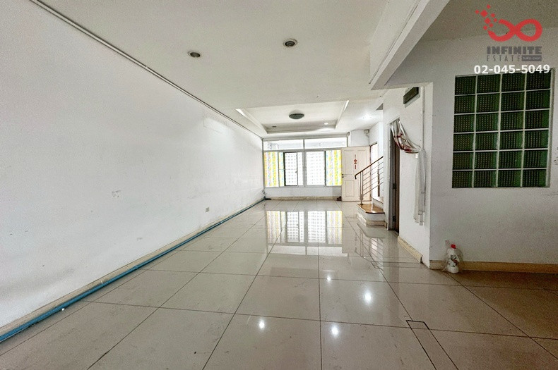 ขายทาวน์โฮม 3 ชั้น 30 ตร.ว. ไพรเวททาวน์ โพธิ์แก้ว 3 ลาดพร้าว 101-ประดิษฐ์มนูธรรม  – รูปที่ 3