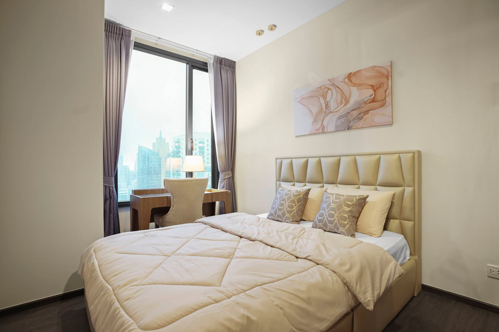 Condo for Rent – Edge Sukhumvit 23 (Edge Sukhumvit 23) | 1 Bed 1 Bath | 32 sqm | Floor 28 | Asoke | 28,000 THB/month | LINE: @500vvzzy | Ref: TR0077 Condo for Rent – Edge Sukhumvit 23 (Edge Sukhumvit 23) | 1 Bed 1 Bath | 32 sqm | Floor 28 | Asoke | 28,000 THB/month | LINE: @500vvzzy | Ref: TR0077