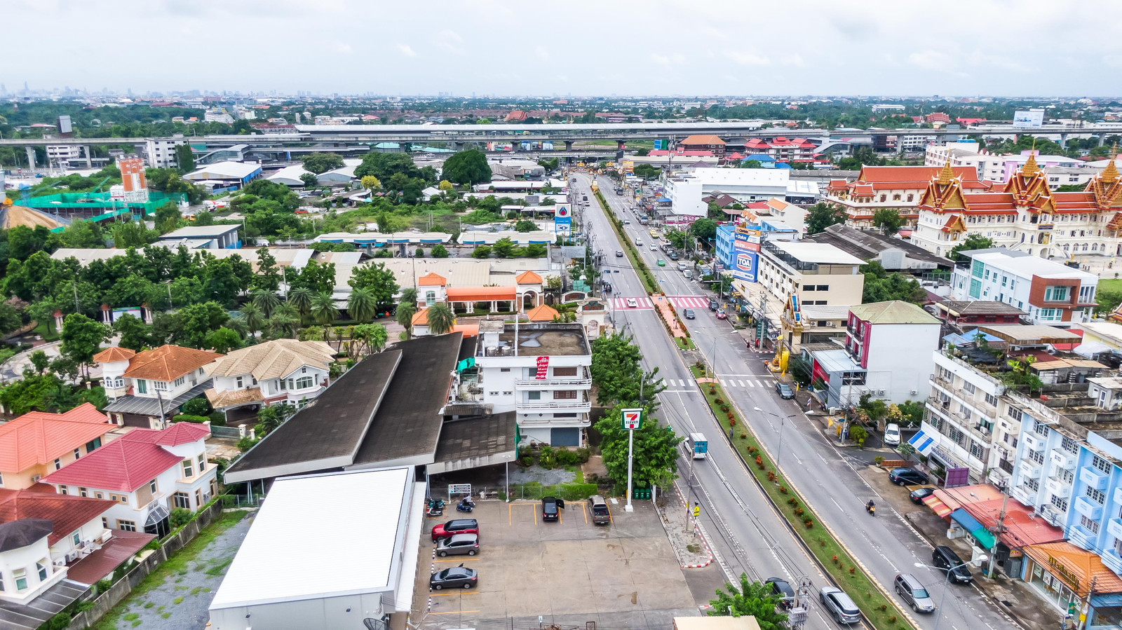 ขายที่ดินพร้อมอาคารสำนักงาน 483 ตร.ว. ใกล้ MRT บางพลู 500 ม. จอดรถ 40 คัน ขายที่ดินพร้อมอาคารสำนักงาน 483 ตร.ว. ใกล้ MRT บางพลู 500 ม. จอดรถ 40 คัน