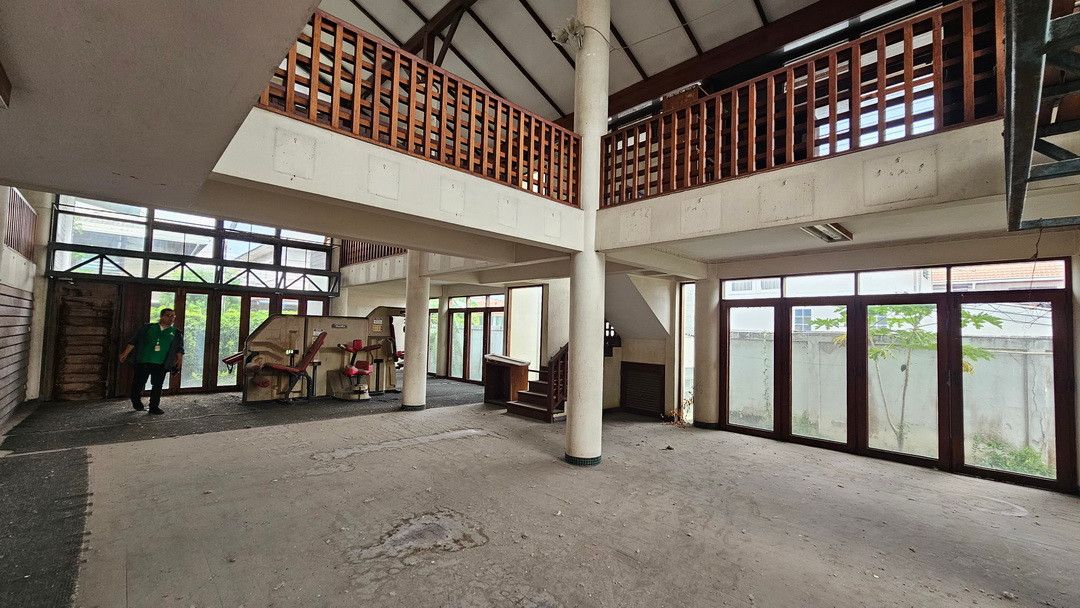 ขายอาคาร 3 ชั้น พร้อมที่ดิน 99 ตร.ว. ทำเลทอง รามคำแหง 112 สัมมากร  เข้าจากถนนรามคำแหงเพียง 200 เมตร Tel. 084-694-8888 – รูปที่ 3