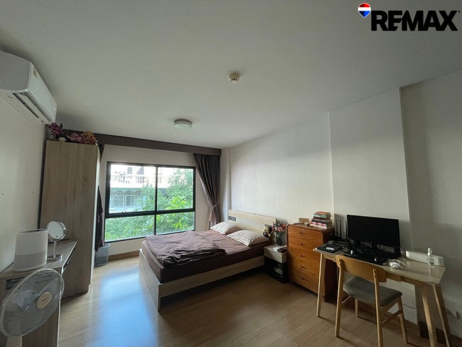 Supalai City Resort Bearing Station (Sukhumvit 105) Studio room 33.5 square meters, first condo from the entrance of the alley!! Get off BTS Bearing and reach the alley. Supalai City Resort Bearing Station (Sukhumvit 105) Studio room 33.5 square meters, first condo from the entrance of the alley!! Get off BTS Bearing and reach the alley.